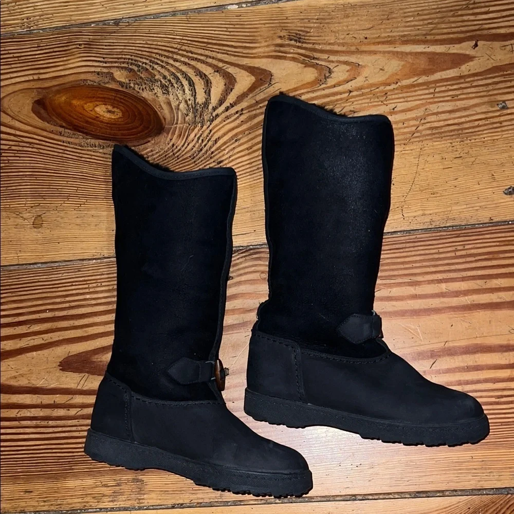 Sorel Wool LiningWomen's Black Suede Boots 6